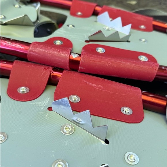 Powderidge Red and Gray Snowshoes - Picture 3 of 9